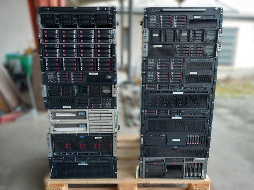 Il gruppo Sella dona apparati IT storici al Museo del Computer di Camburzano Il gruppo Sella dona apparati IT storici al Museo del Computer di Camburzano