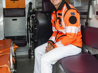 16.000 volte l'anno, qualcuno ha bisogno di Croce Blu Italia