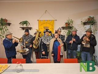 Carvè ‘d Netro, oggi la grande sfilata FOTO Nicola Rasolo per newsbiella.it Carvè ‘d Netro, oggi la grande sfilata FOTO Nicola Rasolo per newsbiella.it