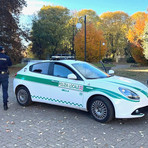 Biella, cesoie da 65 centimetri nello zaino: denunciato dalla Polizia Locale