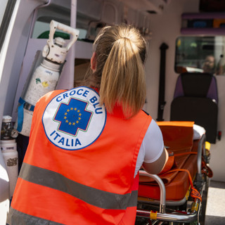 Croce Blu Italia, nuova ambulanza per la sede di Vercelli