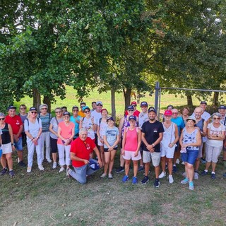 Passi, natura e convivialità: 50 persone a Cavaglià alla passeggiata dell’AVIS FOTO