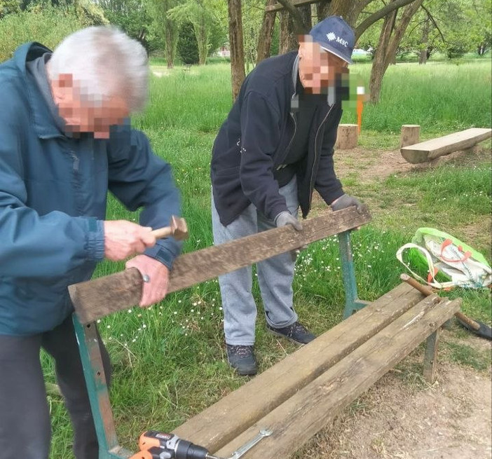 Buona volontà e senso civico: cittadini si prendono cura del parco di Chiavazza