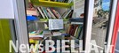 Da cabina telefonica a biblioteca di comunità con oltre 200 libri: a Torrazzo donazioni e visitatori in aumento