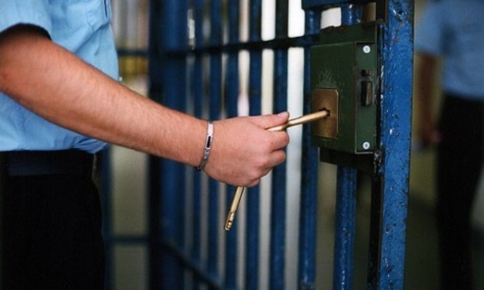 Carcere di Biella, poliziotti penitenziari feriti. SAPPE: "Violenza fuori controllo, ora basta" Carcere di Biella, poliziotti penitenziari feriti. SAPPE: "Violenza fuori controllo, ora basta"