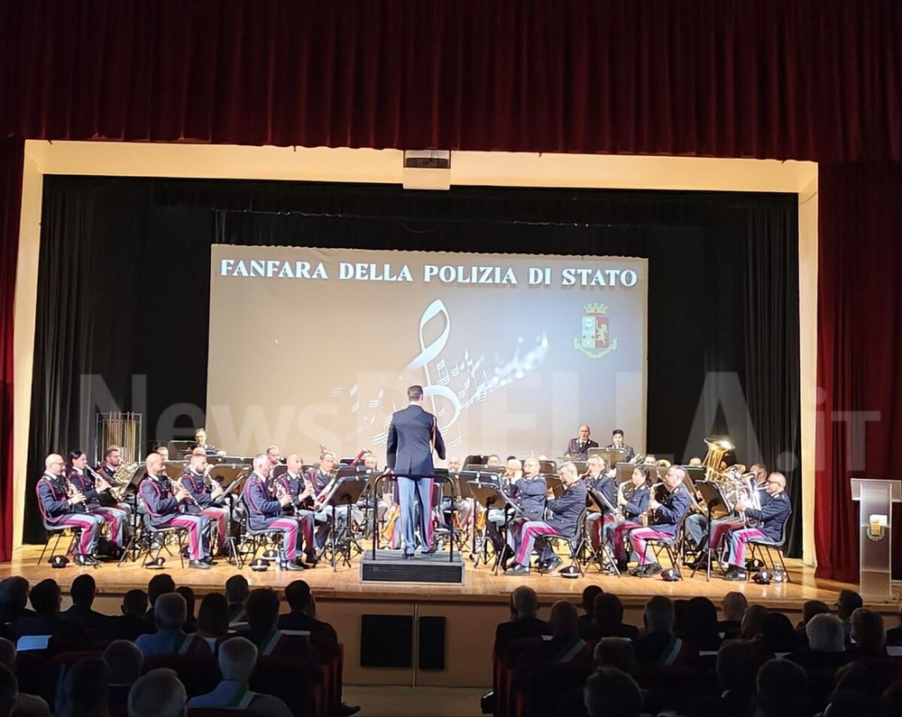 A Cossato il concerto della Fanfara della Polizia di Stato in ricordo di Francesco Cusano FOTO e VIDEO A Cossato il concerto della Fanfara della Polizia di Stato in ricordo di Francesco Cusano FOTO e VIDEO