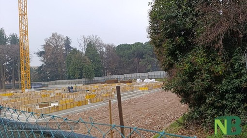 Nuova materna Cerruti, concessa la terza proroga: lavori in corso sulle strutture FOTO Mattia Baù per newsbiella.it