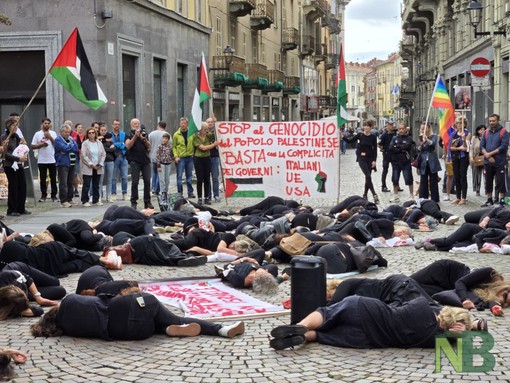 Biella, in centinaia al “corteo rumoroso” per la Palestina - Servizio di Riccardo Tosi e G. Ch. per newsbiella.it Biella, in centinaia al “corteo rumoroso” per la Palestina - Servizio di Riccardo Tosi e G. Ch. per newsbiella.it
