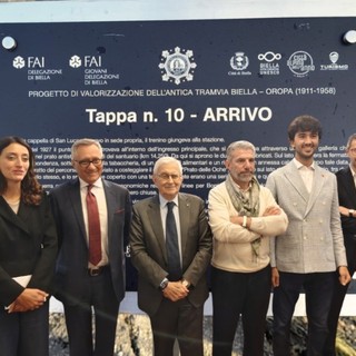 Tranvia Biella–Oropa, inaugurata la segnaletica: 11 paline raccontano lo storico percorso FOTO