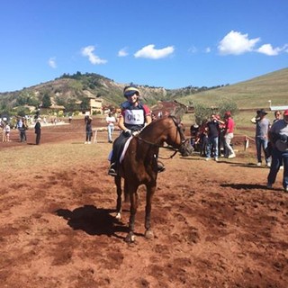 Equitazione - Medaglia d'oro alle Ponyadi per due amazzoni biellesi