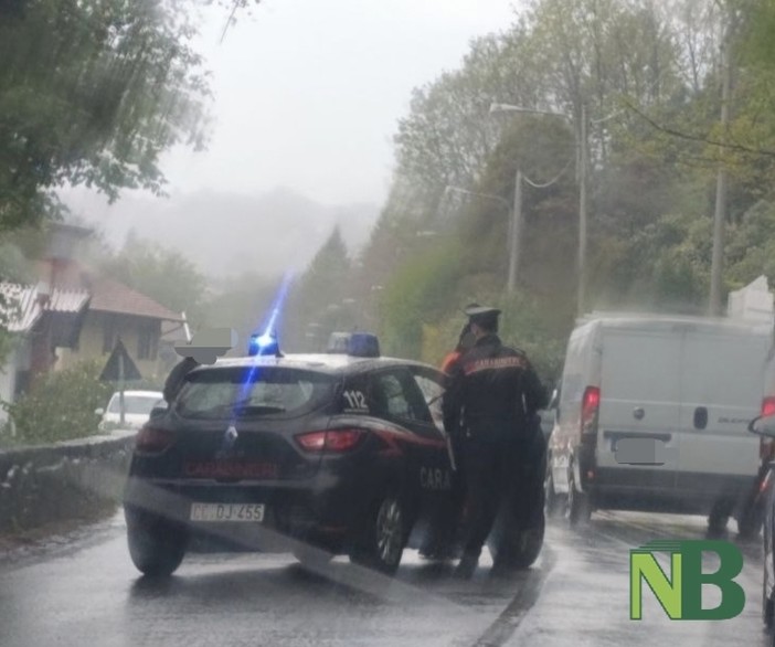 Scontro tra auto in via Ogliaro, traffico e lunghe code tra Biella e Andorno Micca (foto di Mattia Baù per newsbiella.it) Scontro tra auto in via Ogliaro, traffico e lunghe code tra Biella e Andorno Micca (foto di Mattia Baù per newsbiella.it)