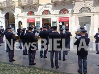 Ai Giardini Zumaglini un monumento per ricordare Francesco Cusano. Olivero: "Un'opera capace di parlare a tutti" FOTO e VIDEO Mattia Baù per newsbiella.it