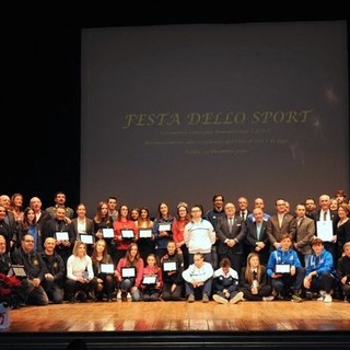 Benemerenze Coni, la cerimonia di consegna a Cossato, nella foto l'edizione 2019