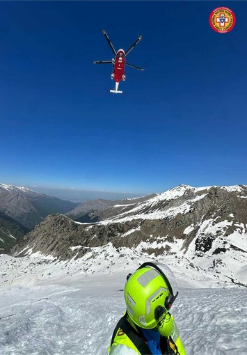 Dal nord ovest: Scialpinista precipita sul Monte Marguareis nel cuneese, intervento del Soccorso Alpino e recupero in elicottero
