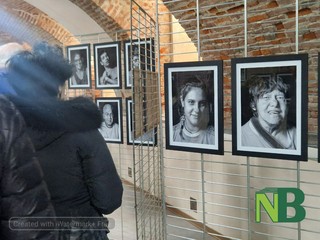 “Ritratti allo specchio”: la mostra che ci invita a guardare oltre le apparenze “Ritratti allo specchio”: la mostra che ci invita a guardare oltre le apparenze