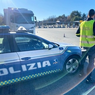 Dal Nord Ovest - Anziano entra contromano vicino all’aeroporto fi Torino-Caselle