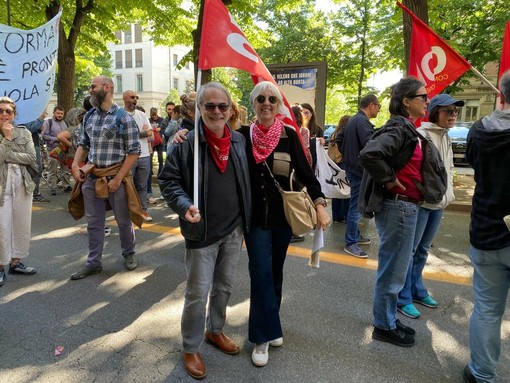 Corteo a Torino contro la riforma degli istituti tecnici, c’è anche la CGIL Biella