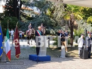 Ai Giardini Zumaglini un monumento per ricordare Francesco Cusano. Olivero: "Un'opera capace di parlare a tutti" FOTO e VIDEO Mattia Baù per newsbiella.it