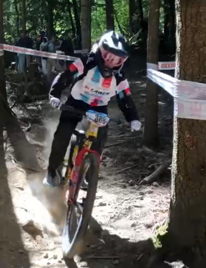 Campionato Italiano Enduro MTB 2026: al Corno alle Scale brilla anche il talento biellese di Claudia Zammuner