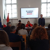 Sanità piemontese in crisi: nel 2025 fuga di medici e infermieri, PD all'attacco