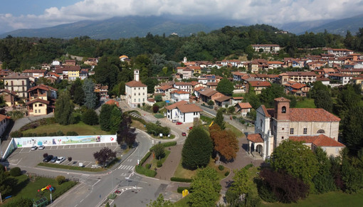Camburzano, anche i bambini della scuola materna alla cerimonia del 4 novembre