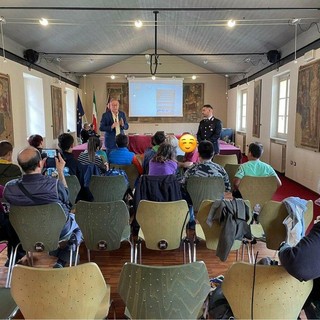 Candelo, segnaletica e sicurezza stradale: l'incontro con i Carabinieri