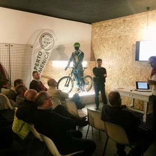 Vantaggi della pedalata sul sistema cardiovascolare, incontro al DIST Cycling Store