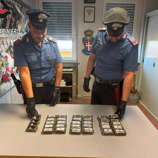 Dal Nord Ovest - Giro di vite contro lo spaccio: arrestati due pusher e sequestrate armi e droga