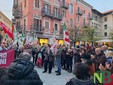 Biella, manifestazione in piazza Santa Marta dopo le dimissioni di Delmastro FOTO Nicola Rasolo per newsbiella.it