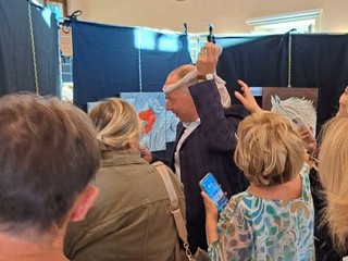 Dialoghi d'Arte 2026, a Cossato la pittura diventa anche esperienza tattile Dialoghi d'Arte 2026, a Cossato la pittura diventa anche esperienza tattile