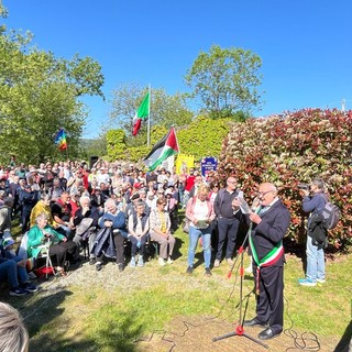 Donato Lace celebra il 25 Aprile: memoria partigiana, istituzioni e canti della Resistenza - Foto e Video Massimo Giacobbe per newsbiella.it