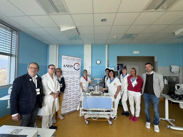 Ospedale, a Biella la dialisi si fa in movimento grazie alle due mini bike donate da ANED FOTO