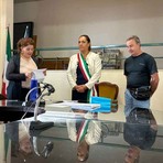 Bioglio, in pensione dipendente storico del Comune: il grazie dell’amministrazione FOTO Bioglio, in pensione dipendente storico del Comune: il grazie dell’amministrazione FOTO