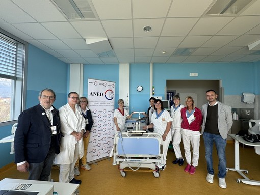 Ospedale, a Biella la dialisi si fa in movimento grazie alle due mini bike donate da ANED FOTO Ospedale, a Biella la dialisi si fa in movimento grazie alle due mini bike donate da ANED FOTO