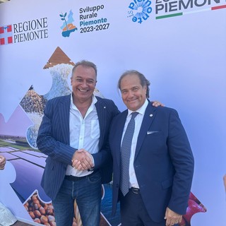 Turismo, incontro tra Piemonte e Liguria a Cheese: “A metà ottobre il protocollo per le ciclovie” Turismo, incontro tra Piemonte e Liguria a Cheese: “A metà ottobre il protocollo per le ciclovie”