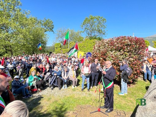 Donato Lace celebra il 25 Aprile: memoria partigiana, istituzioni e canti della Resistenza - Foto e Video Massimo Giacobbe per newsbiella.it