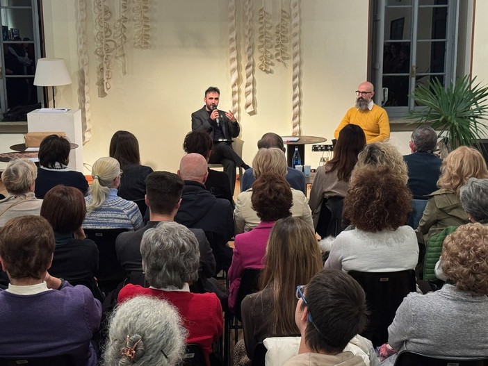 A Pettinengo il vernissage della mostra Davide Prevosto