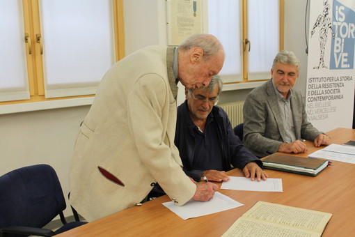 Donato all’Istorbive il fondo archivistico del generale Vialardi di Sandigliano Donato all’Istorbive il fondo archivistico del generale Vialardi di Sandigliano
