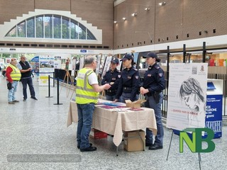 Al Centro Commerciale I Giardini di Biella “Mirror // Error”, l’evento per sensibilizzare sulla violenza di genere FOTO e VIDEO Al Centro Commerciale I Giardini di Biella “Mirror // Error”, l’evento per sensibilizzare sulla violenza di genere FOTO e VIDEO