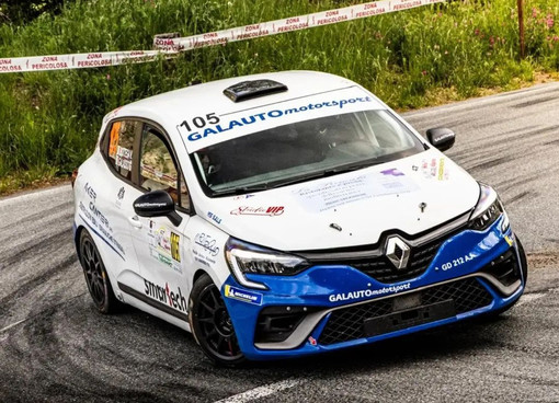 Equipe Vitesse, equipaggi in gara al Rally di Castiglione e al Trofeo Giovanni Bracco Equipe Vitesse, equipaggi in gara al Rally di Castiglione e al Trofeo Giovanni Bracco