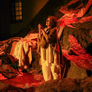 “L’Eco dei Giorni – Racconti di cura e di famiglia”: al Santuario di Oropa la lettura teatrale - Foto di Chiara Agostinetto