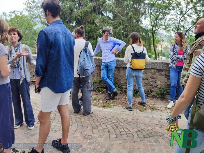Una camminata nei dintorni del vecchio ospedale, gli ex Rivetti, il Cervo e la stazione con EST-Urbano Bene Comune, foto Mattia Baù Una camminata nei dintorni del vecchio ospedale, gli ex Rivetti, il Cervo e la stazione con EST-Urbano Bene Comune, foto Mattia Baù