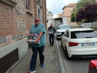 Gli empori solidali gestiti dai volontari una colonna portante della lotta alla povertà che troppi insistono a non vedere