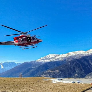 Oropa, escursionisti in difficoltà sulla neve: recuperati con l’elicottero “Drago” - Foto di repertorio