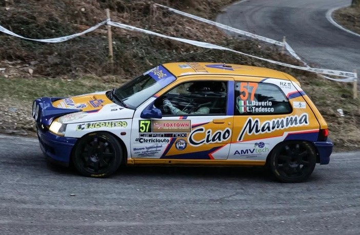 Equipe Vitesse  alla 16^ edizione del Rally Vallate Aretine  e al 34° Rally dei Laghi con Loretta Tedesco