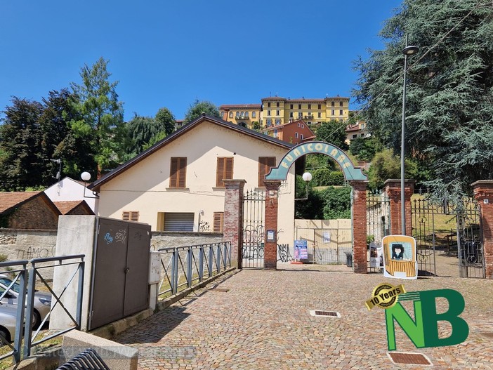 Biella, la funicolare è spenta: al Piazzo si va solo in bus Biella, la funicolare è spenta: al Piazzo si va solo in bus
