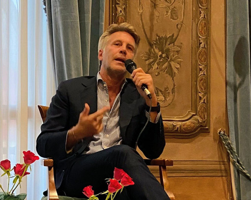 Emanuele Filiberto di Savoia, una giornata nel Biellese tra incontri e ricordi