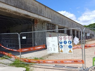 Nuova scuola agroalimentare a Biella: procedono i lavori nell’area, demolita l'ex officina foto Mattia Baù per newsbiella.it Nuova scuola agroalimentare a Biella: procedono i lavori nell’area, demolita l'ex officina foto Mattia Baù per newsbiella.it