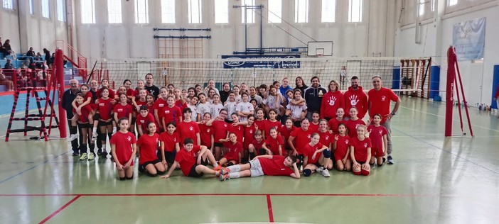 Festa del Volley a Occhieppo Inferiore: Grande Successo per l'Allenamento Congiunto Under 12