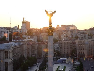 Bonato al palazzo presidenziale di Kyiv: l'intervista a Olena Zelenska Bonato al palazzo presidenziale di Kyiv: l'intervista a Olena Zelenska
